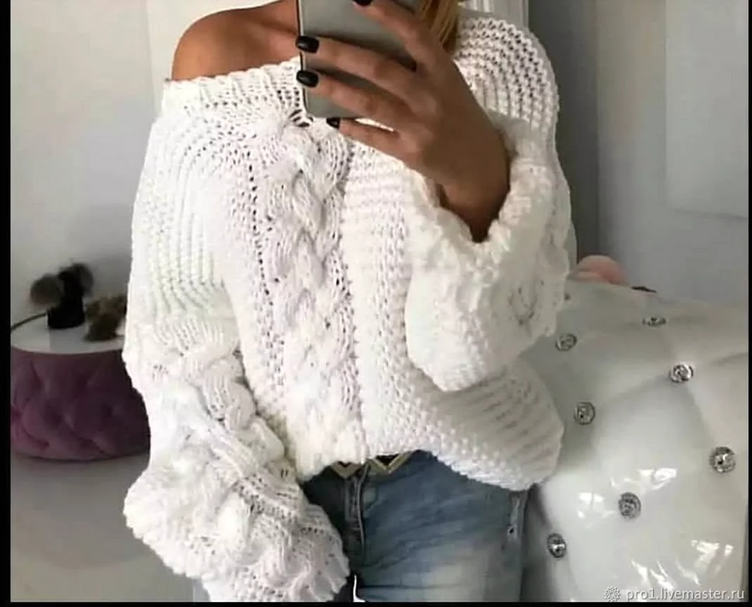 Свитер крупной вязки женский