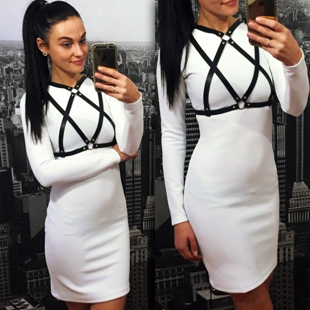 Платье с портупеей