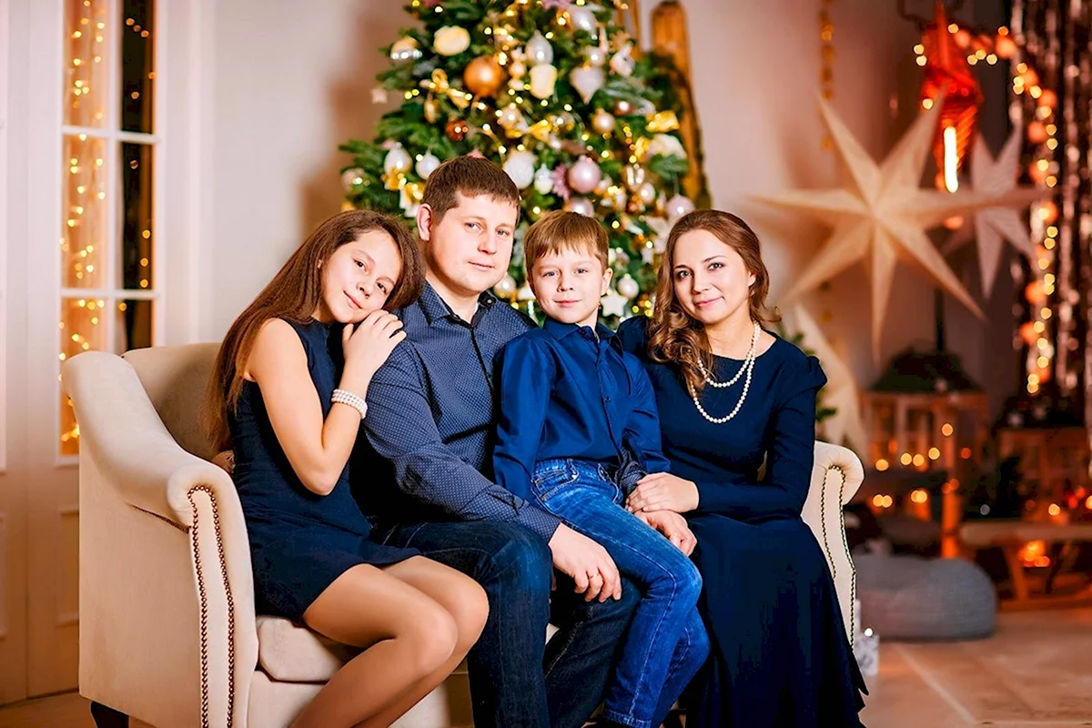 Семейная фотосессия в студии