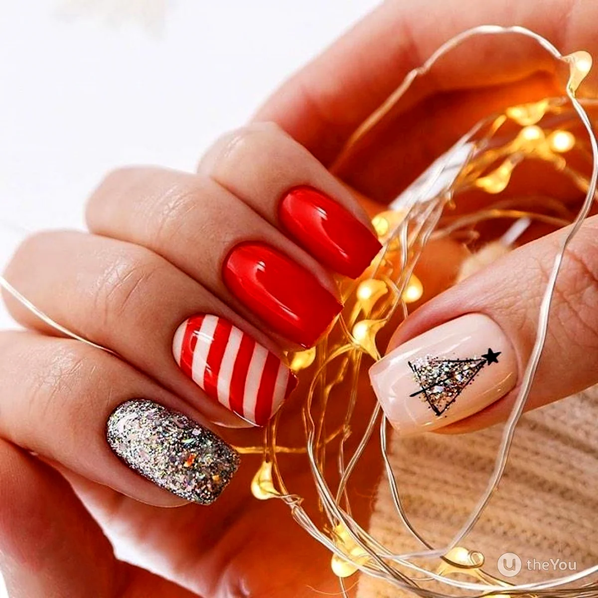 Новогодние ногти 2021