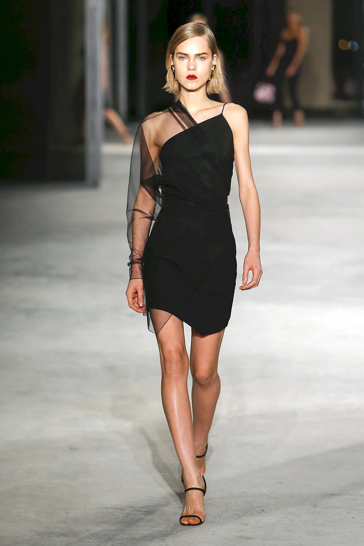 Cushnie et ochs коллекция на подиуме 2021