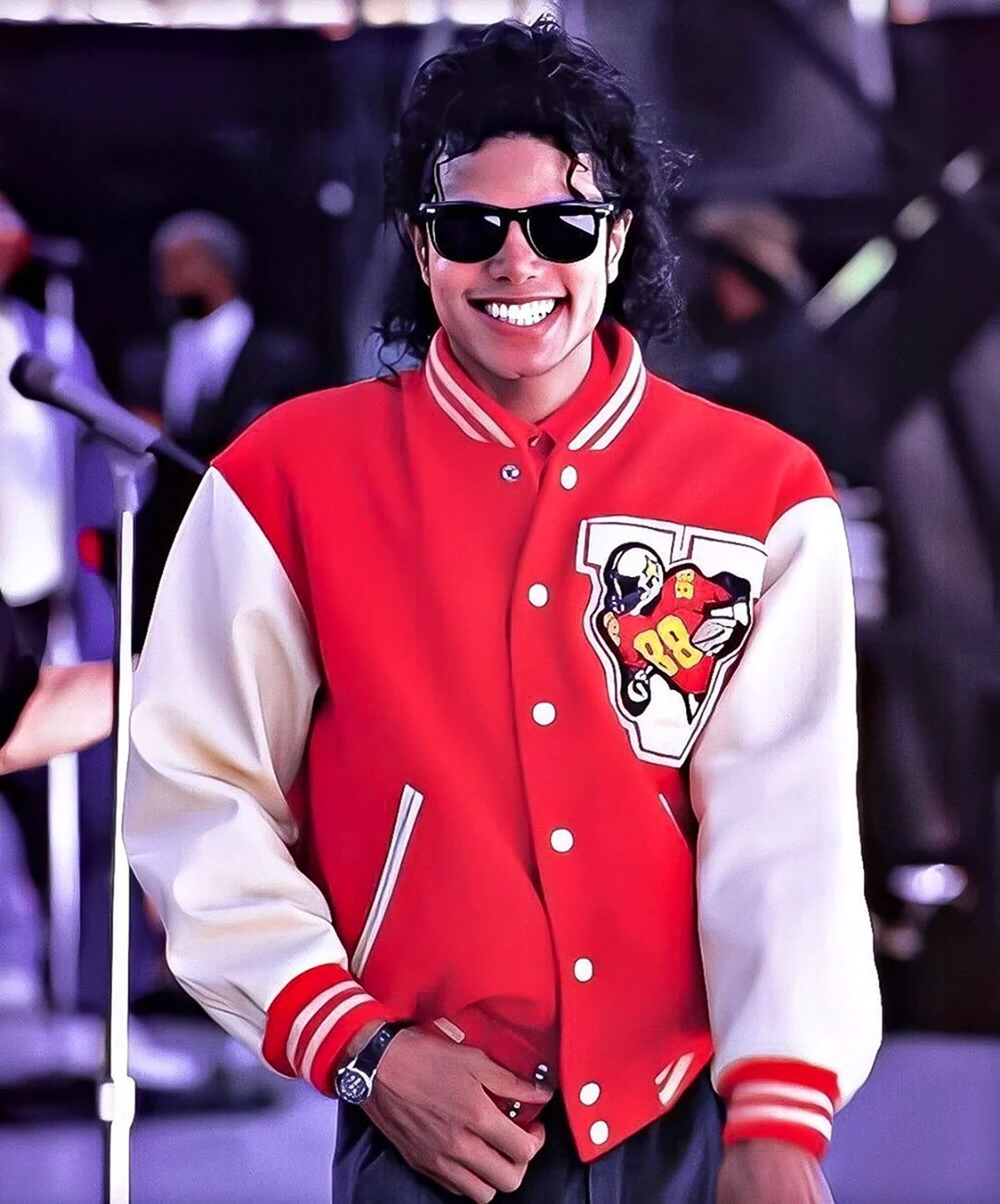 Майкл Джексон