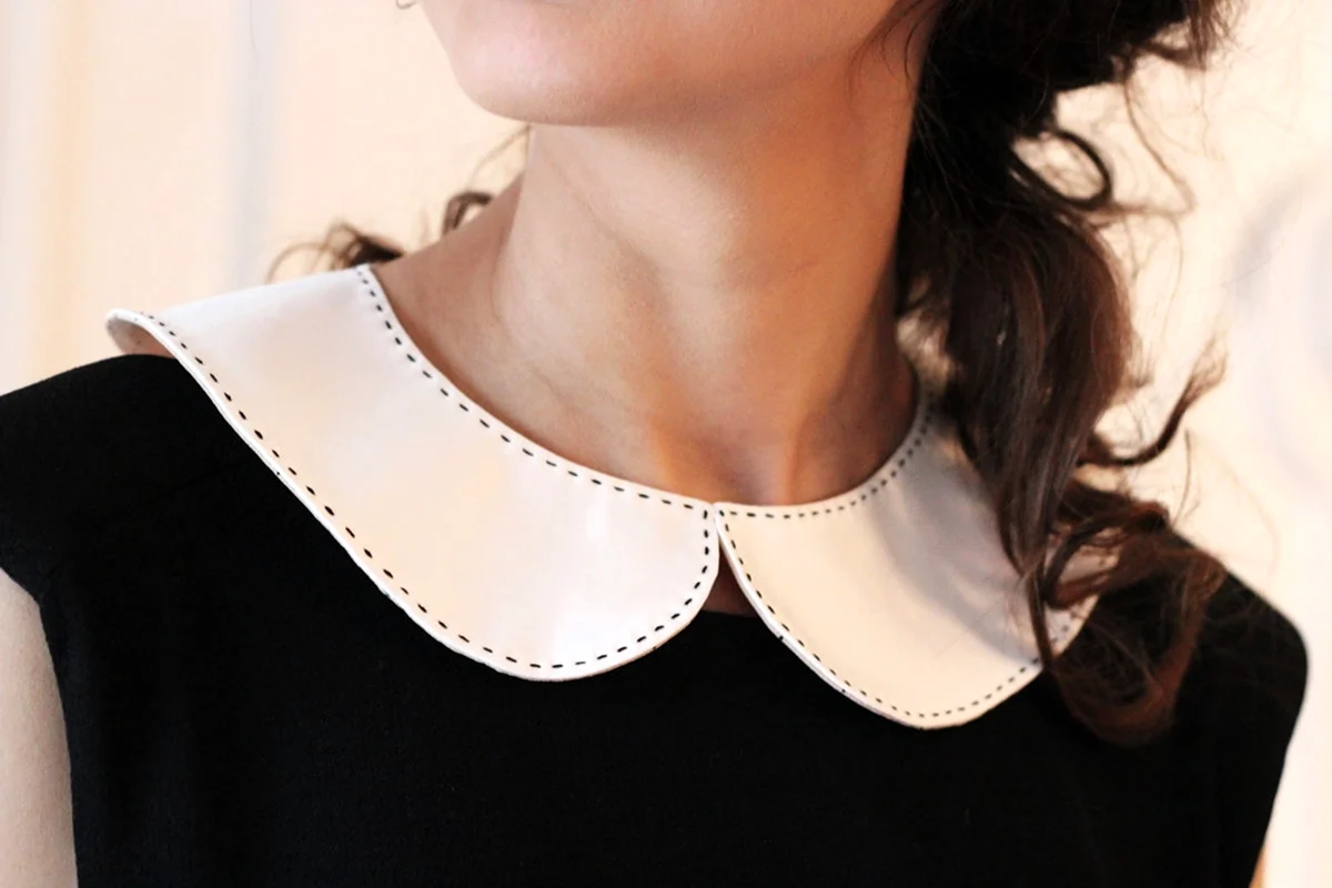 Плосколежащий воротник Берта