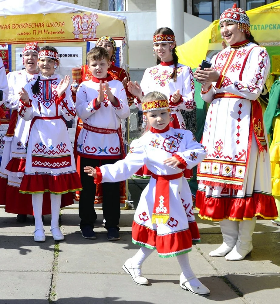 Уфа праздник национального костюма