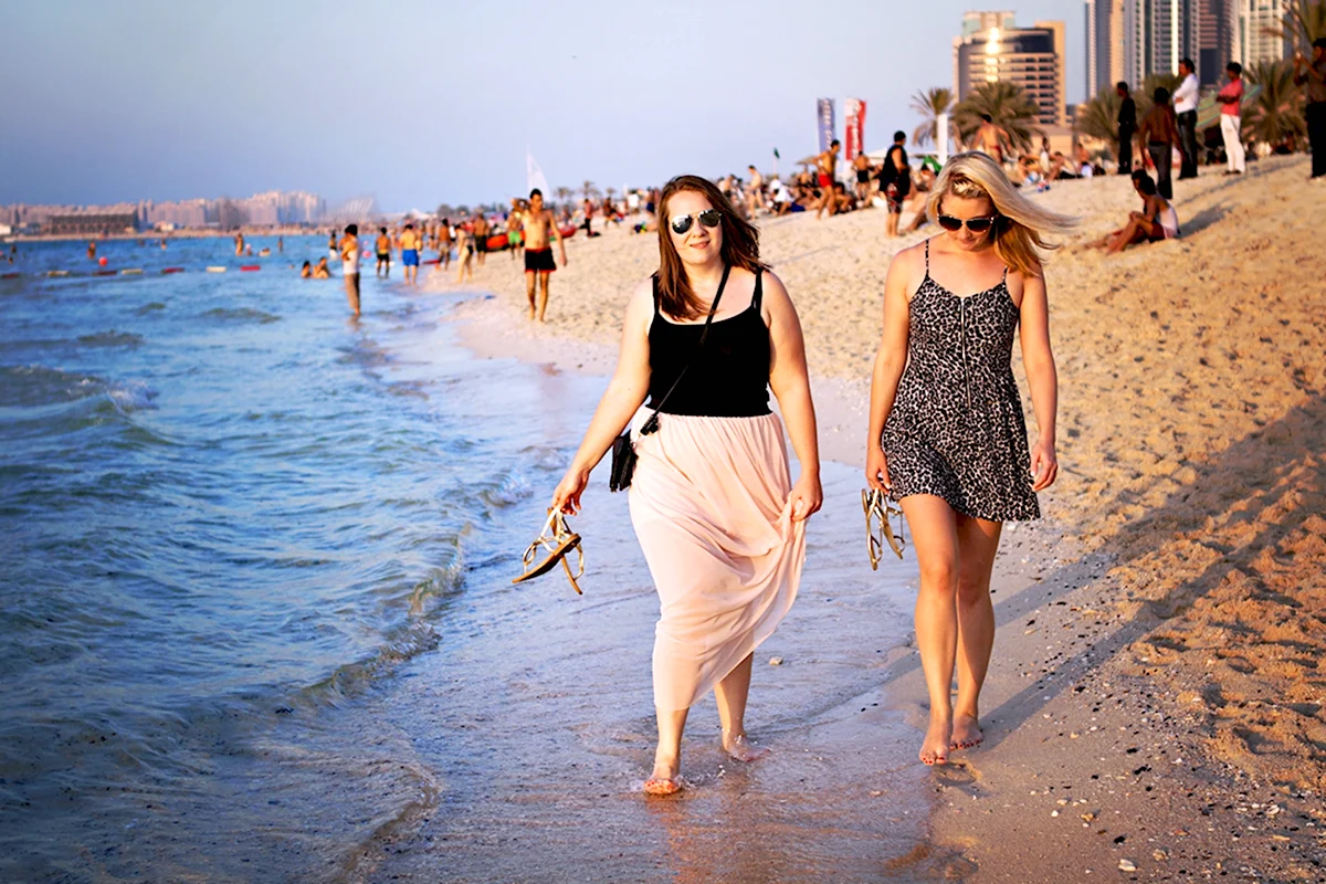 ОАЭ женщины