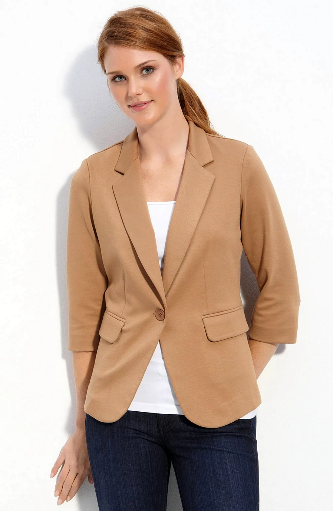 Бежевый пиджак