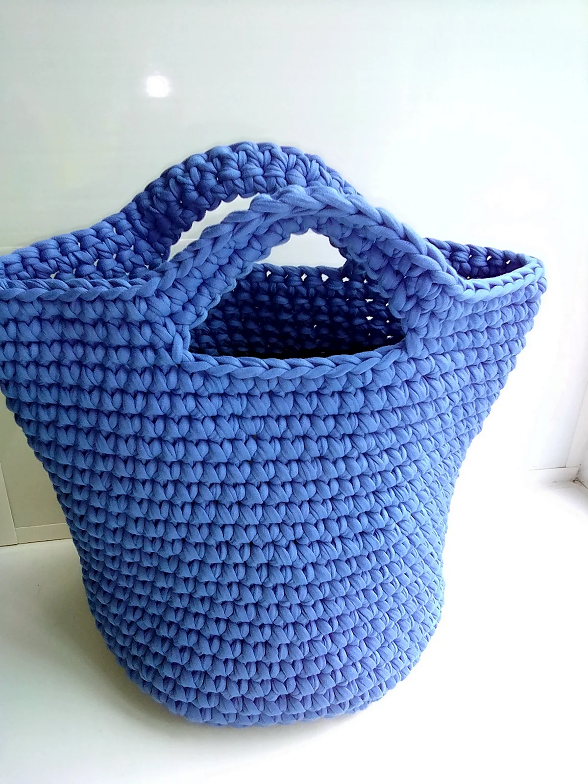 Вязаная сумка шоппер из трикотажной пряжи