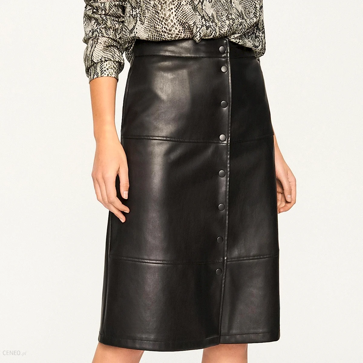 Кожаная юбка резервед