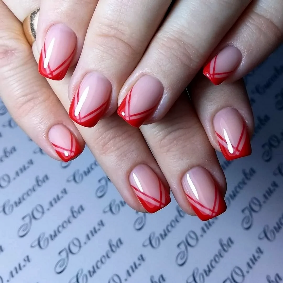 Красный френч