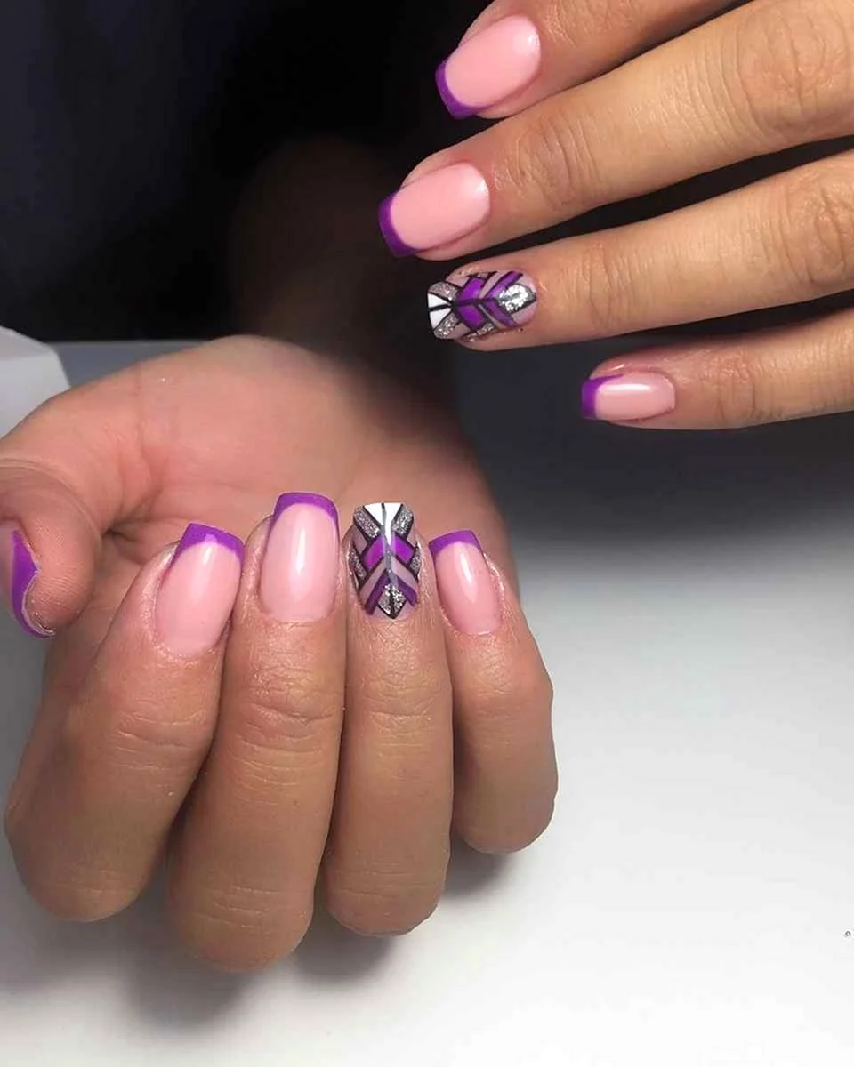 Фиолетовый френч