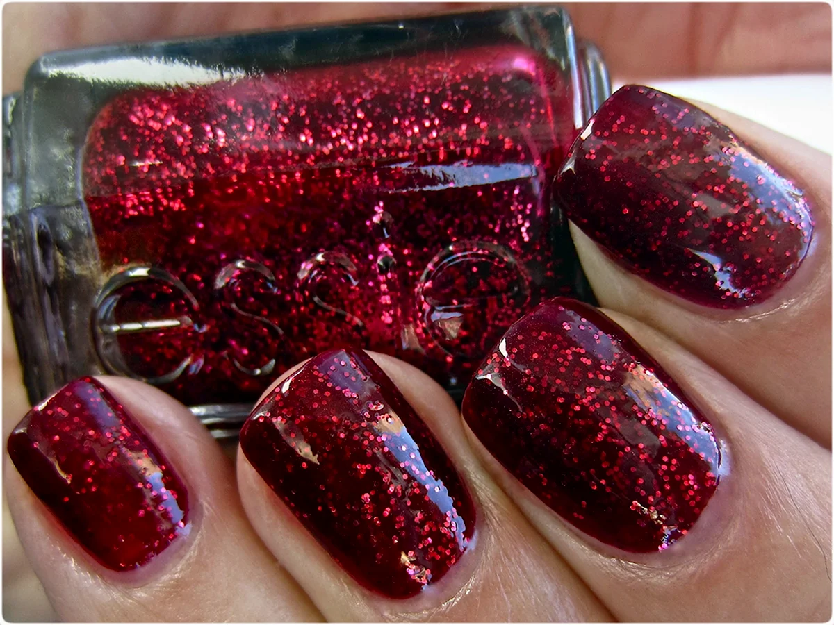 Лак Essie с блестками