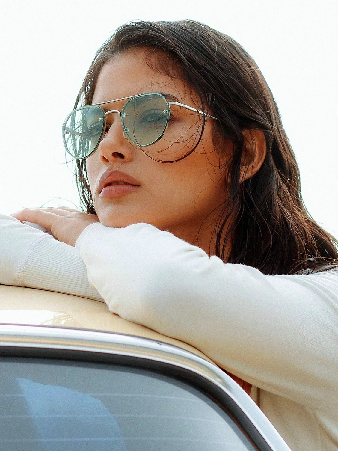 Девушки в очках от солнца