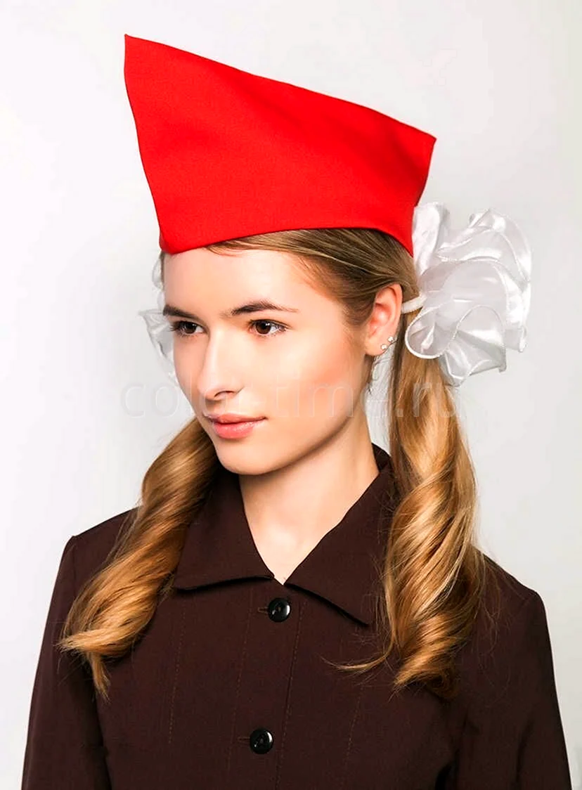 Пионерская пилотка