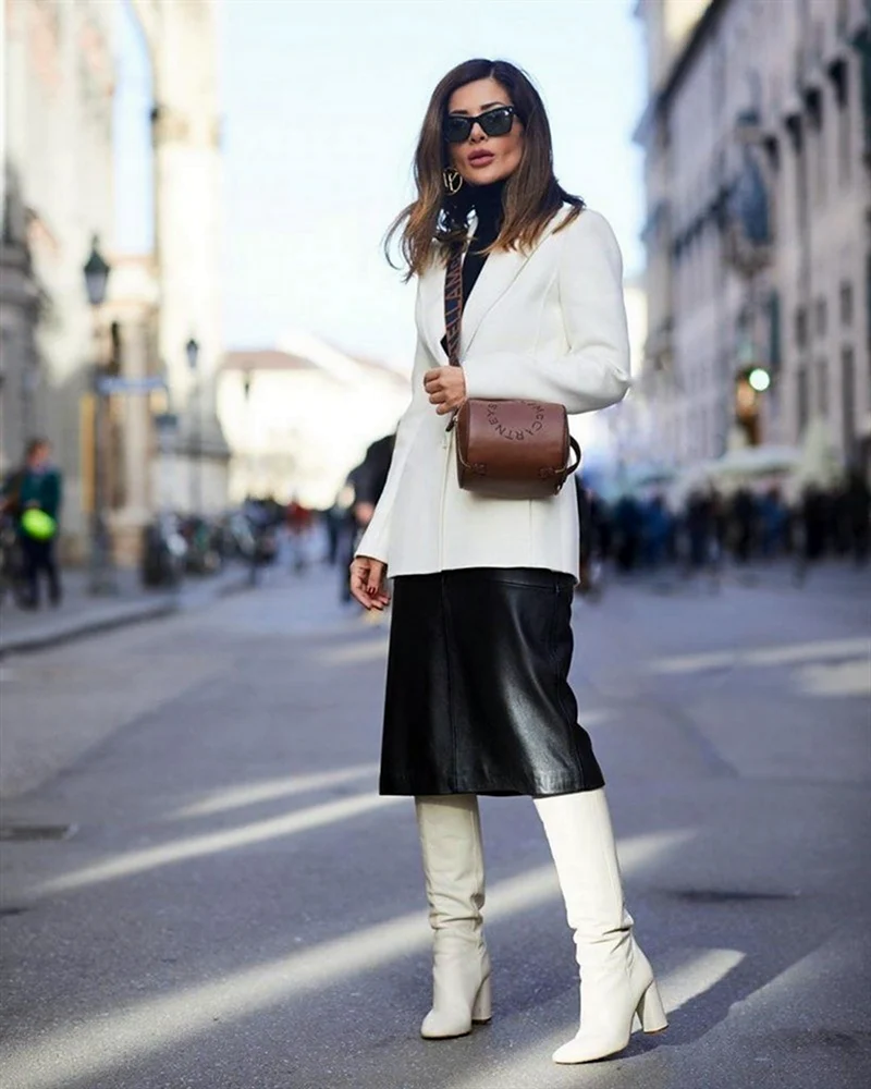 Füsun Lindner кожанная юбка