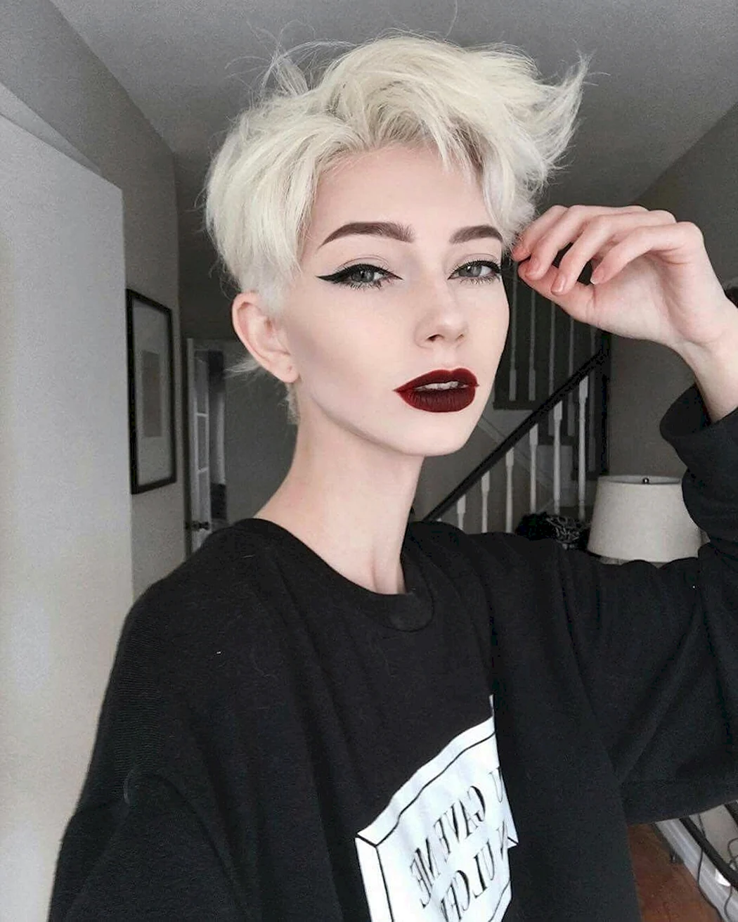 Sarah Marie Karda Томбой