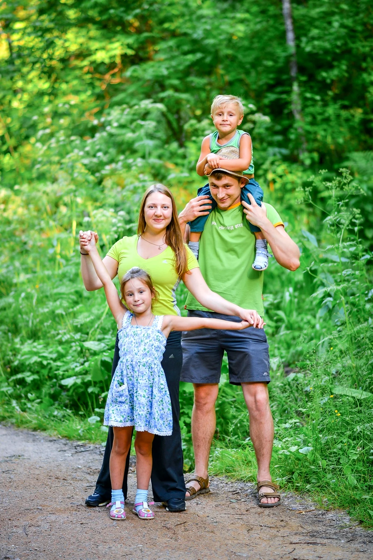 Семья в санатории