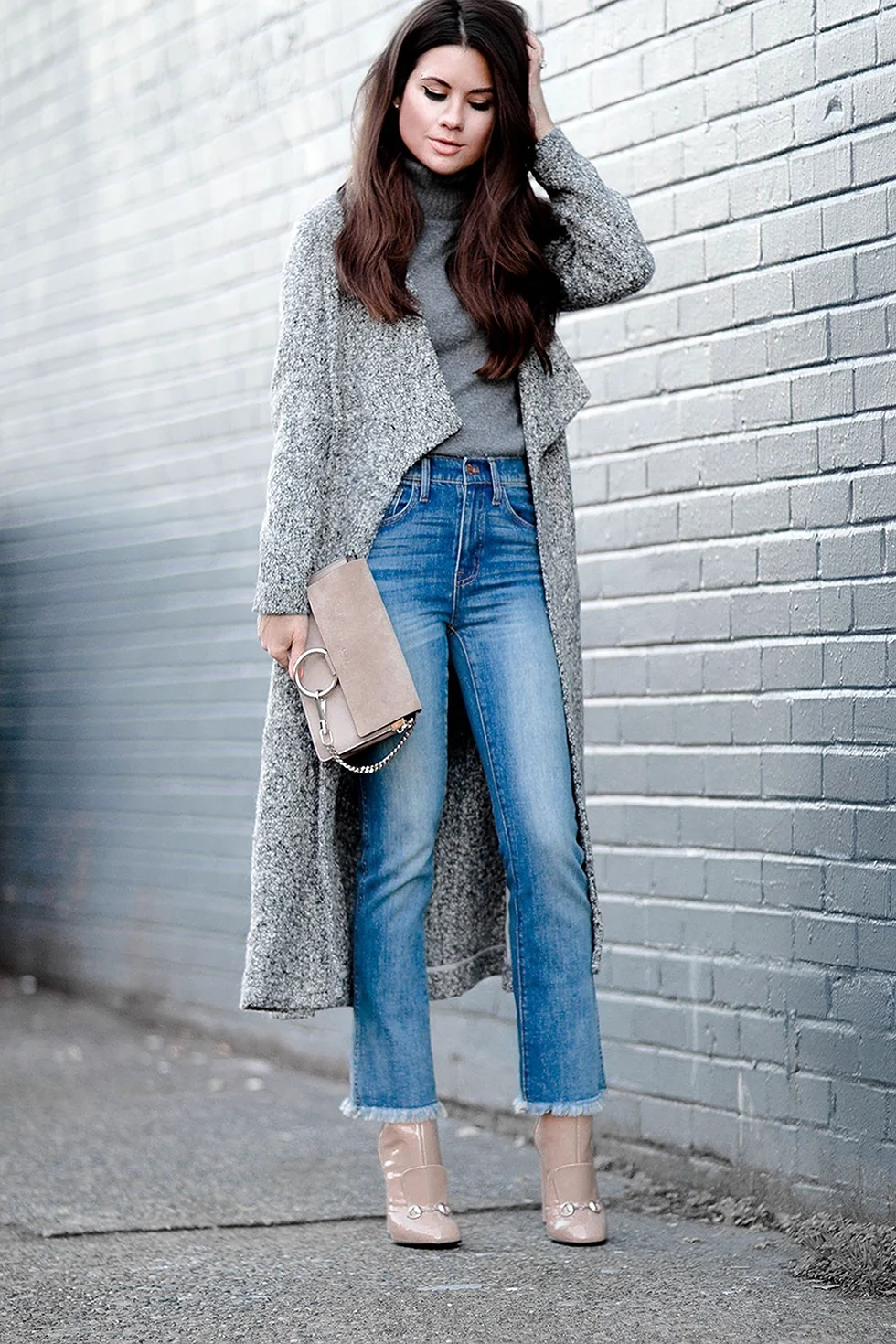 Образы с прямыми джинсами