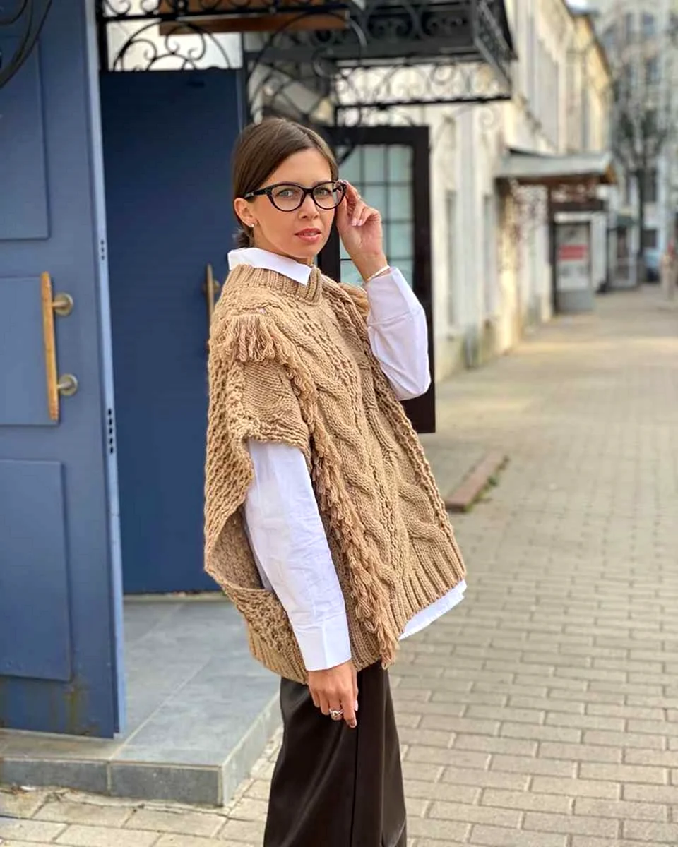 Жилетка вязаная оверсайз