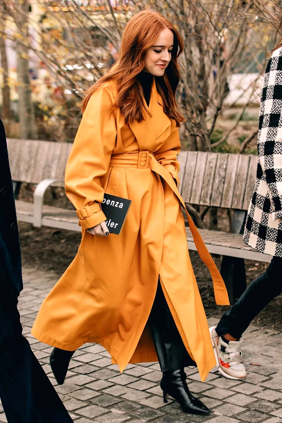 Плащ Max Mara желтый