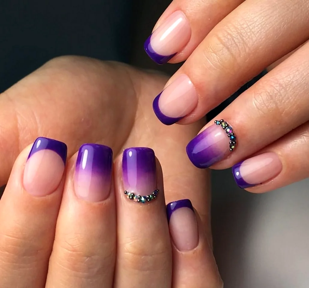 Маникюр френч цветной