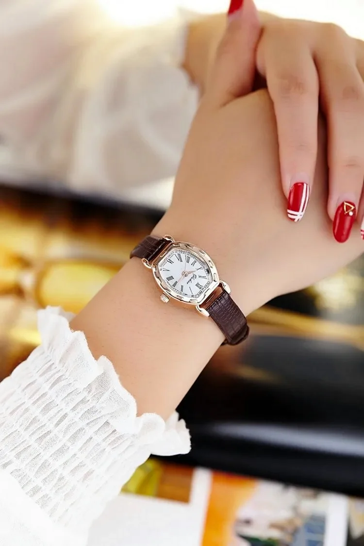 Часы женские