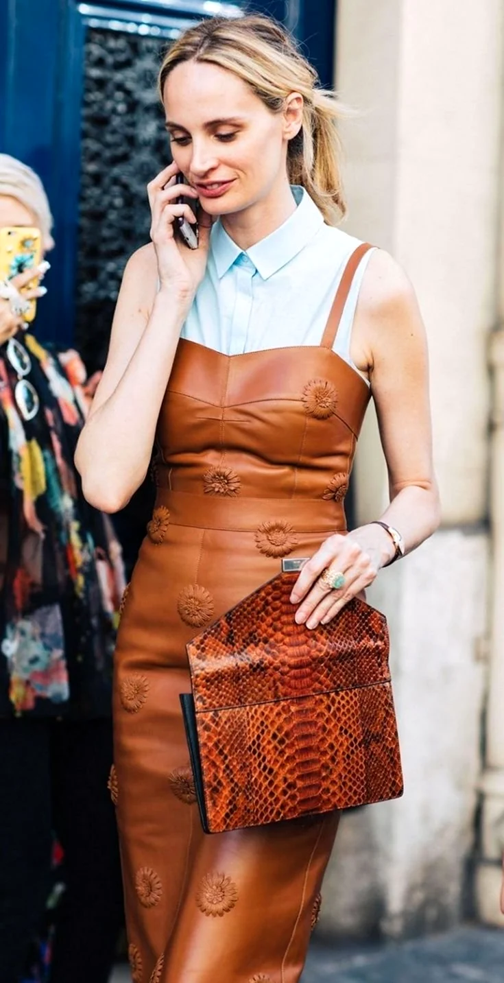 Образ с кожаным сарафаном