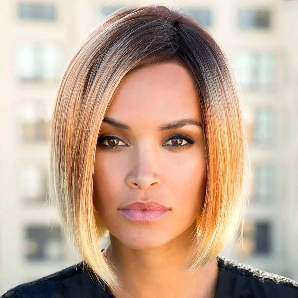 Каре Блант Боб 2020