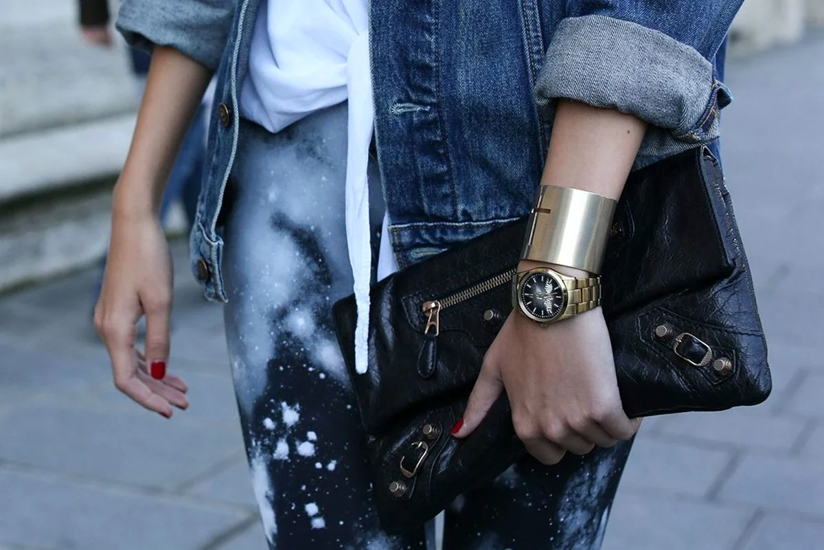 Образы с часами