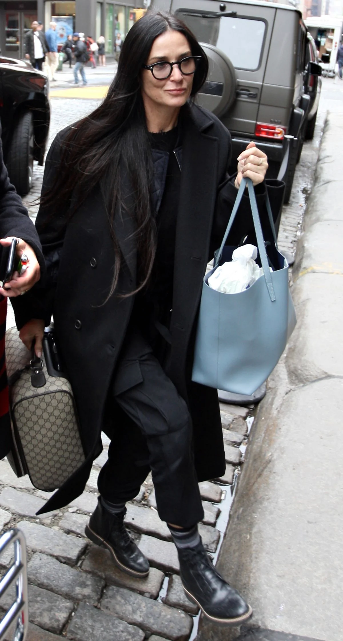 Деми Мур 2019