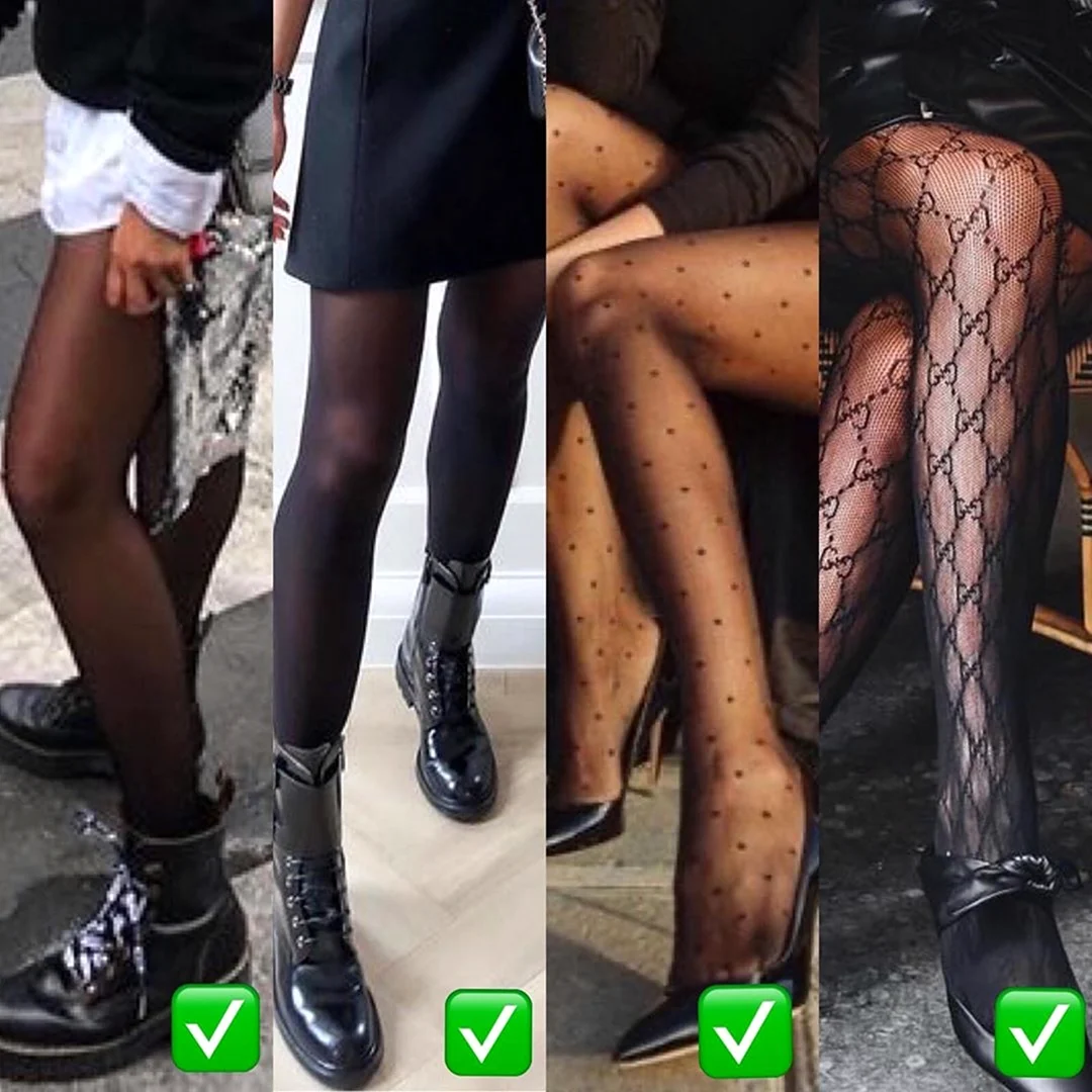 Одевает колготки