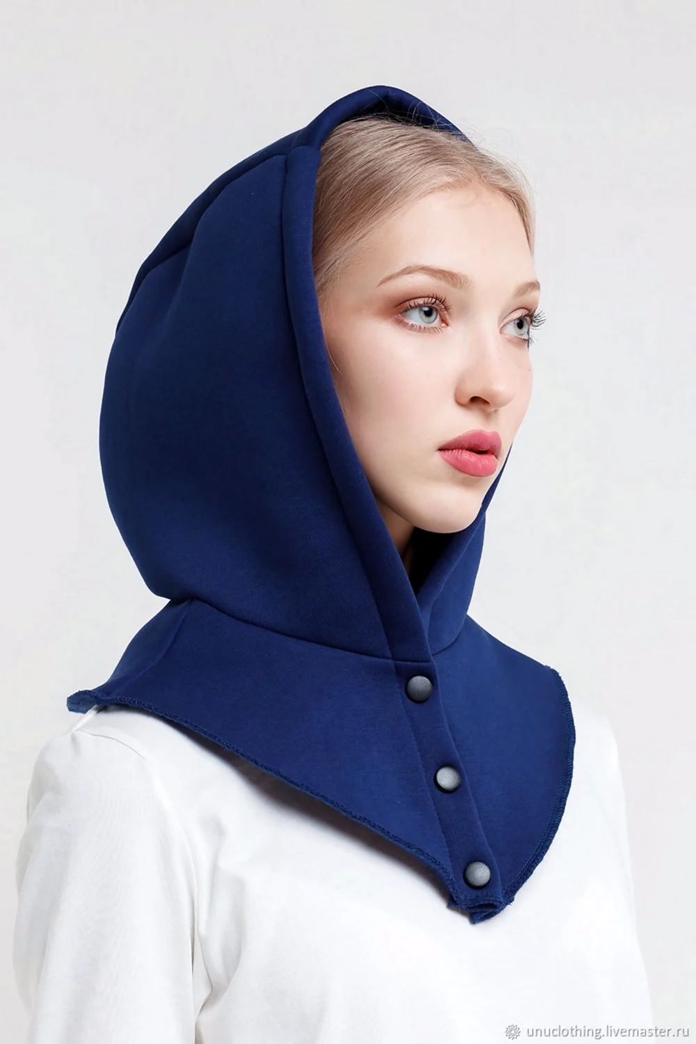 Капор Nikhats