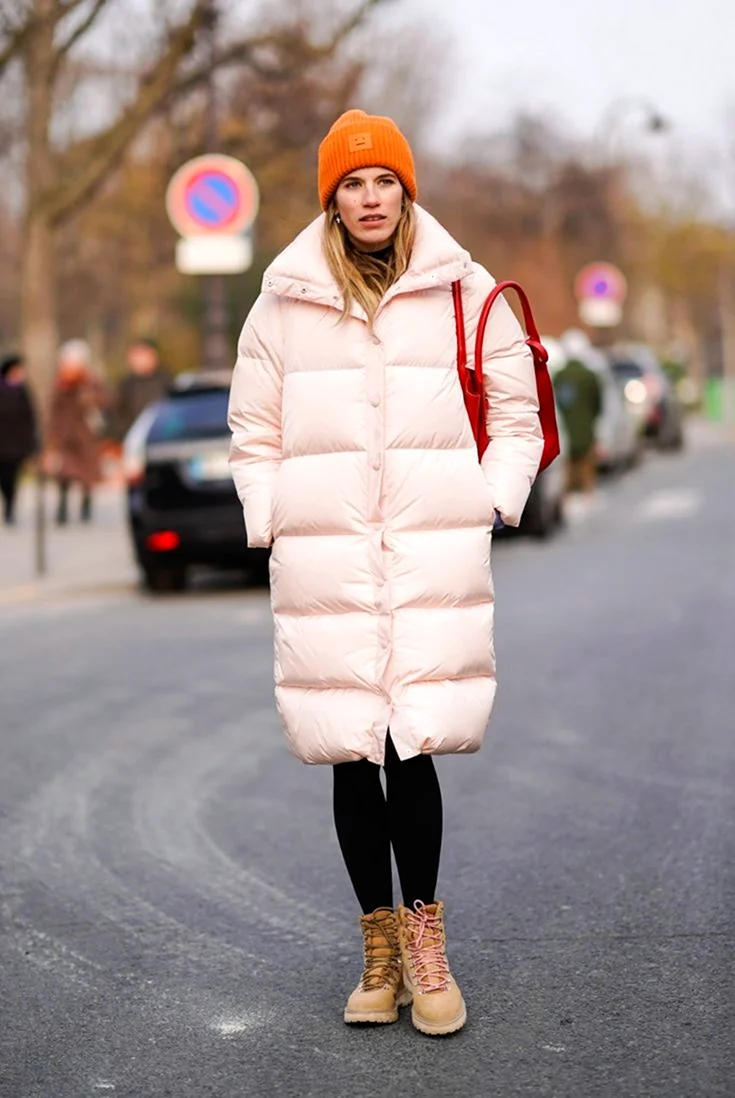 Лук с пуховиком