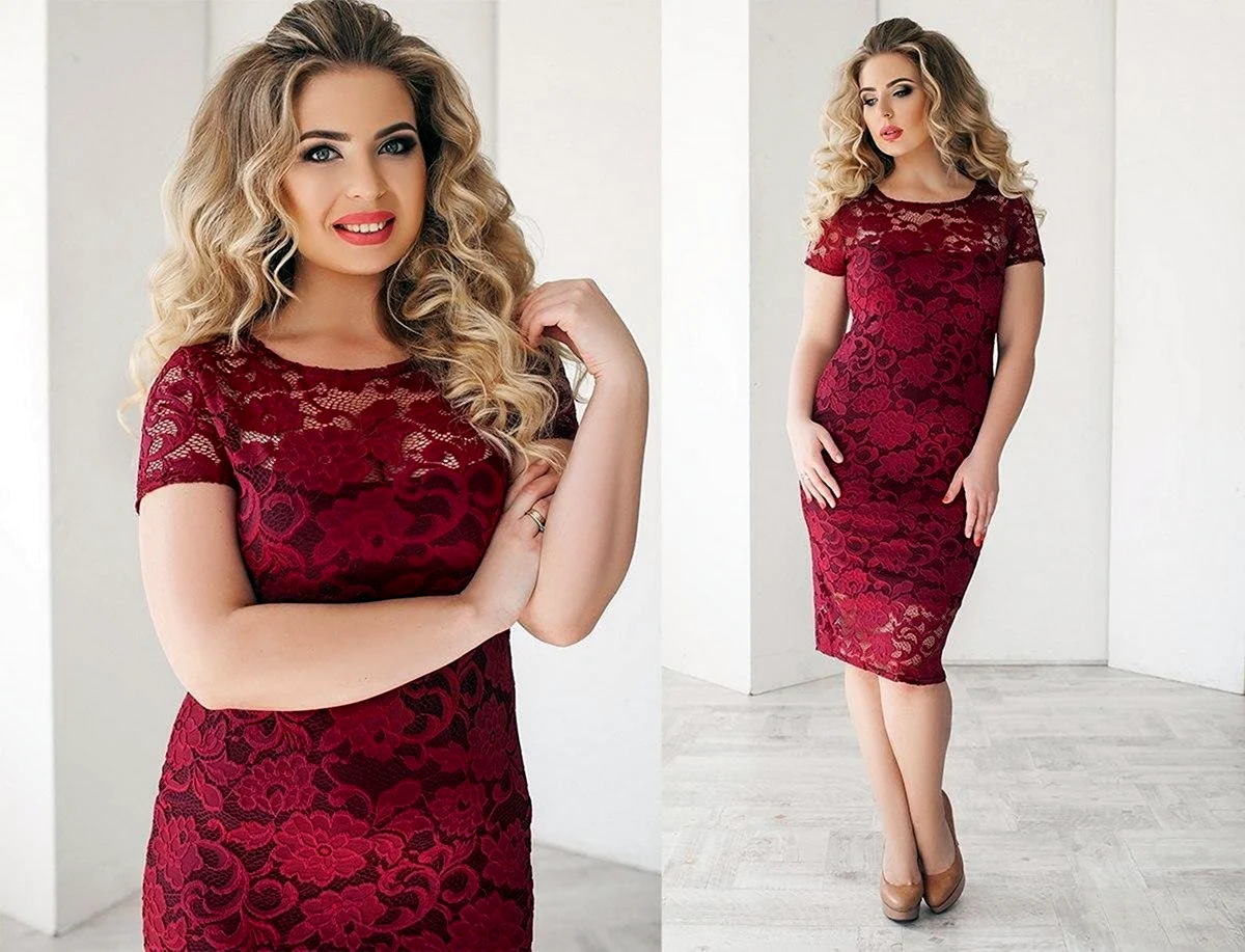 Платье с гипюром для полных
