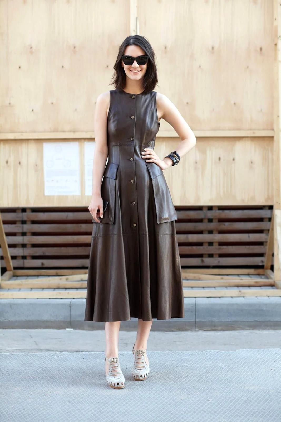 Кожаный сарафан длинный