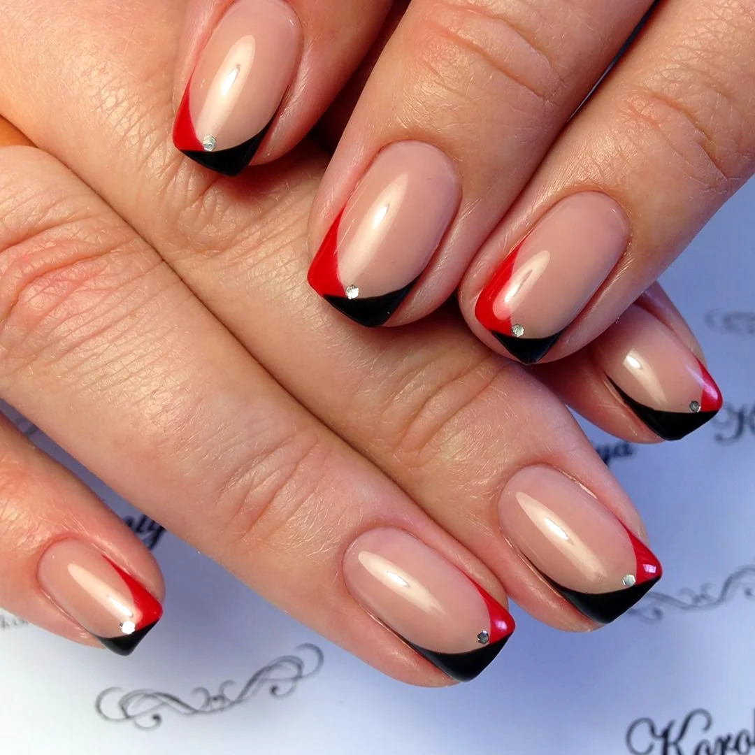 Красный френч