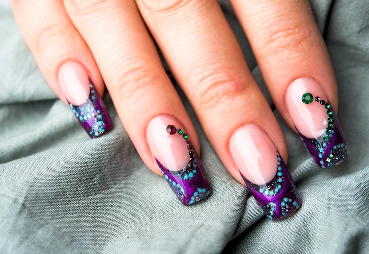 Дизайн ногтей фиолетовый френч