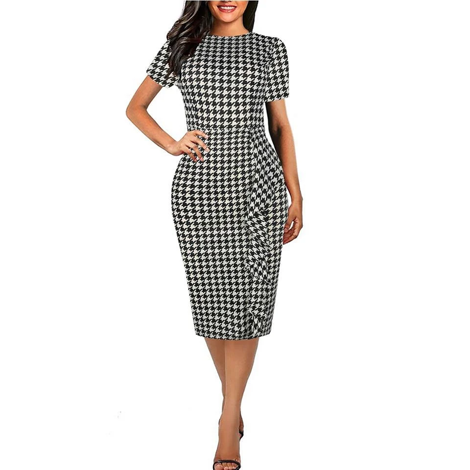 Платья офисные в клеточку