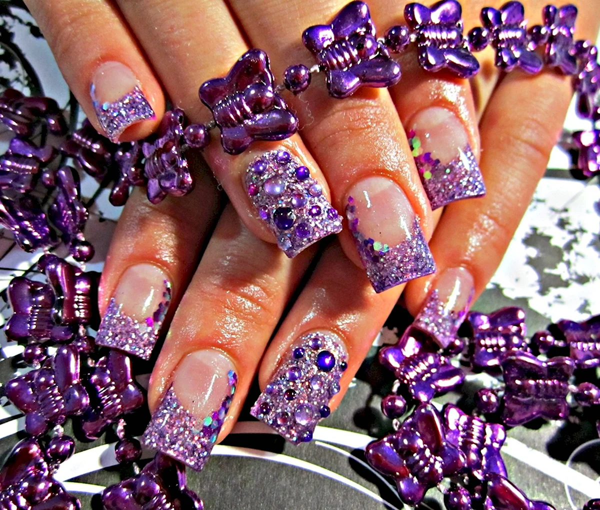 Фиолетовый френч