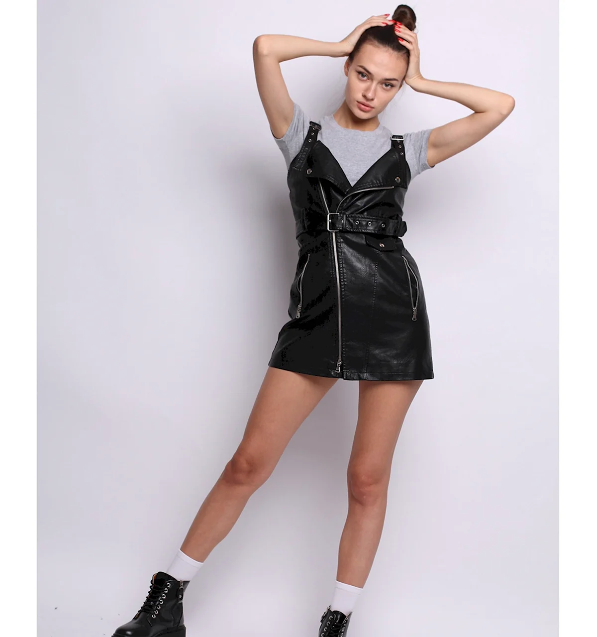 Кожаный сарафан Zolla