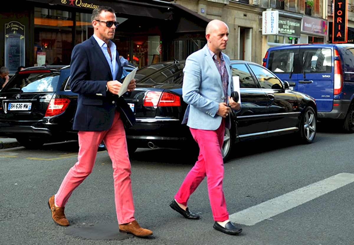 Человек в штанах