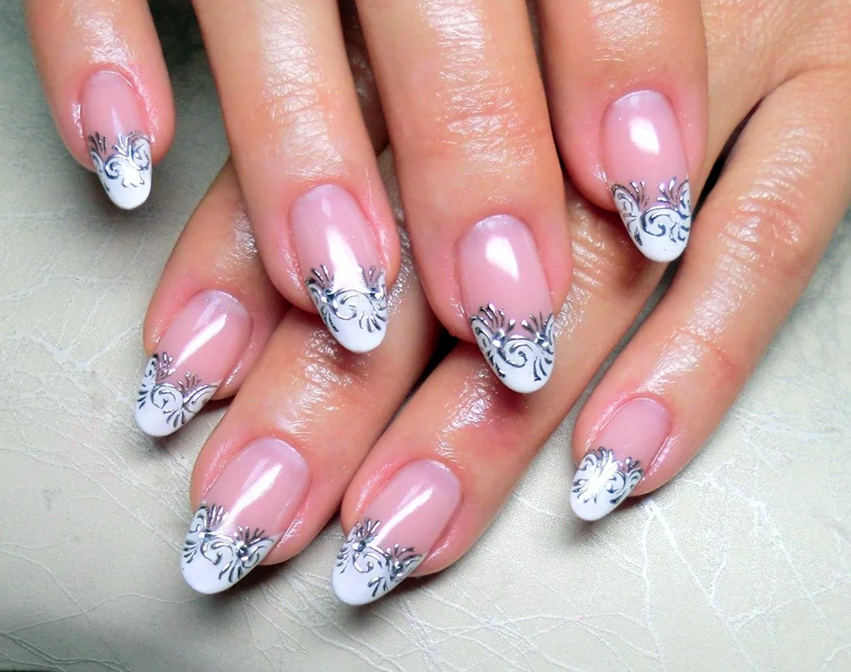 Ногти на выпускной