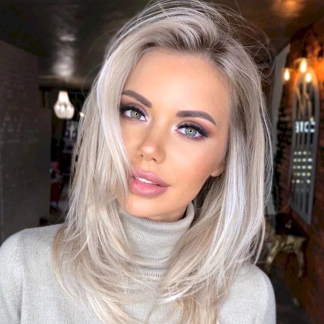 Пепельный тотал блонд