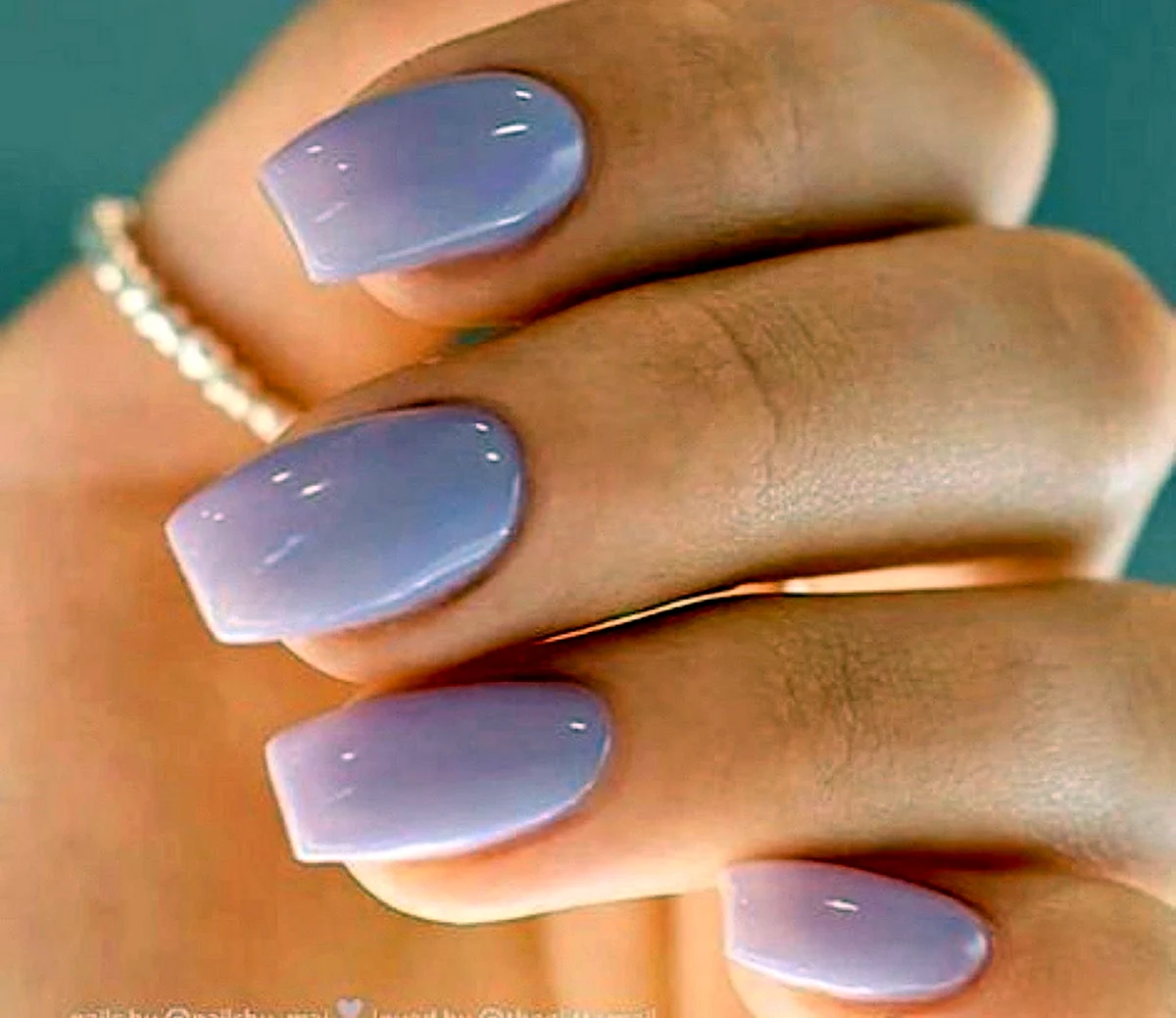 Маникюр градиент нюдовый