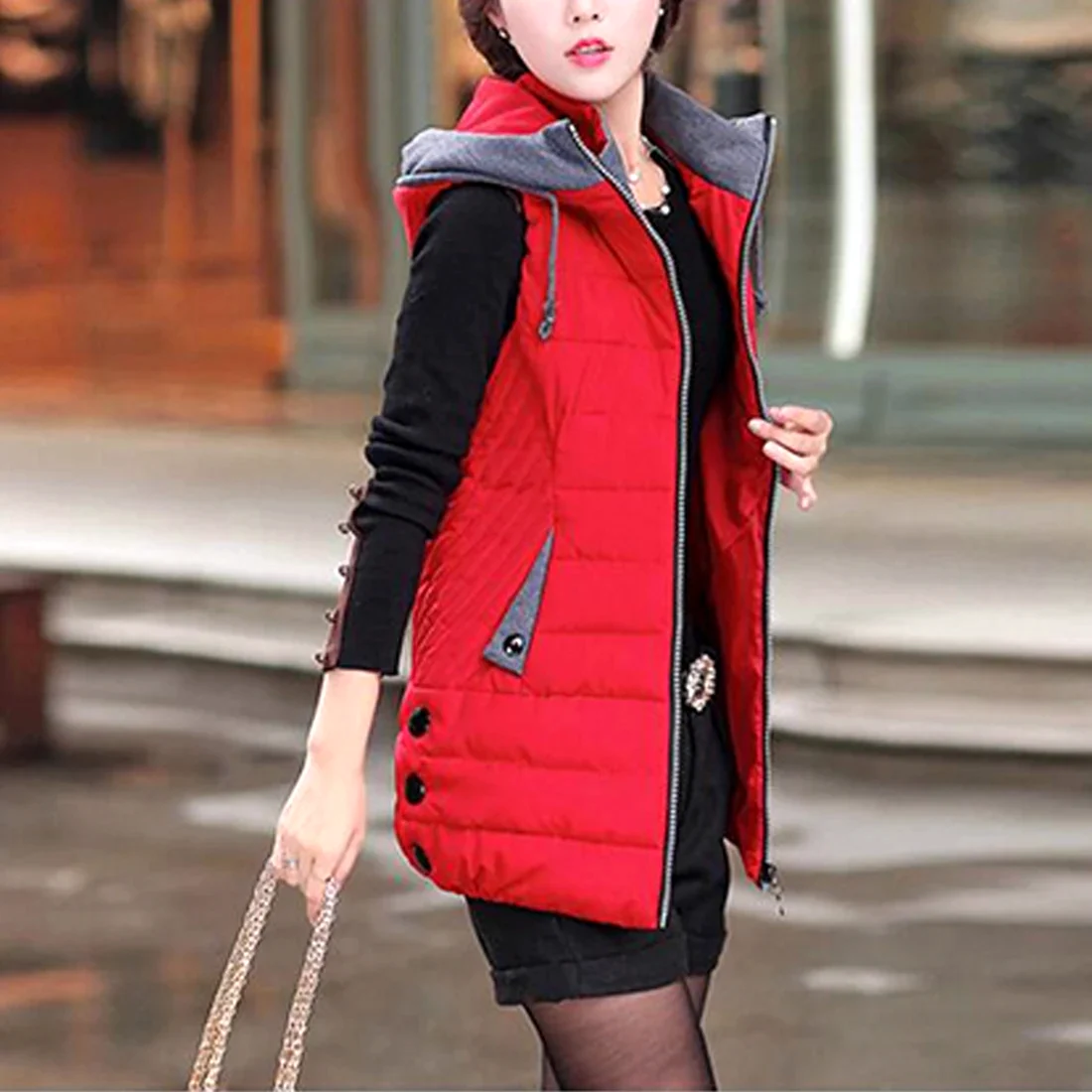 Безрукавка женская длинная