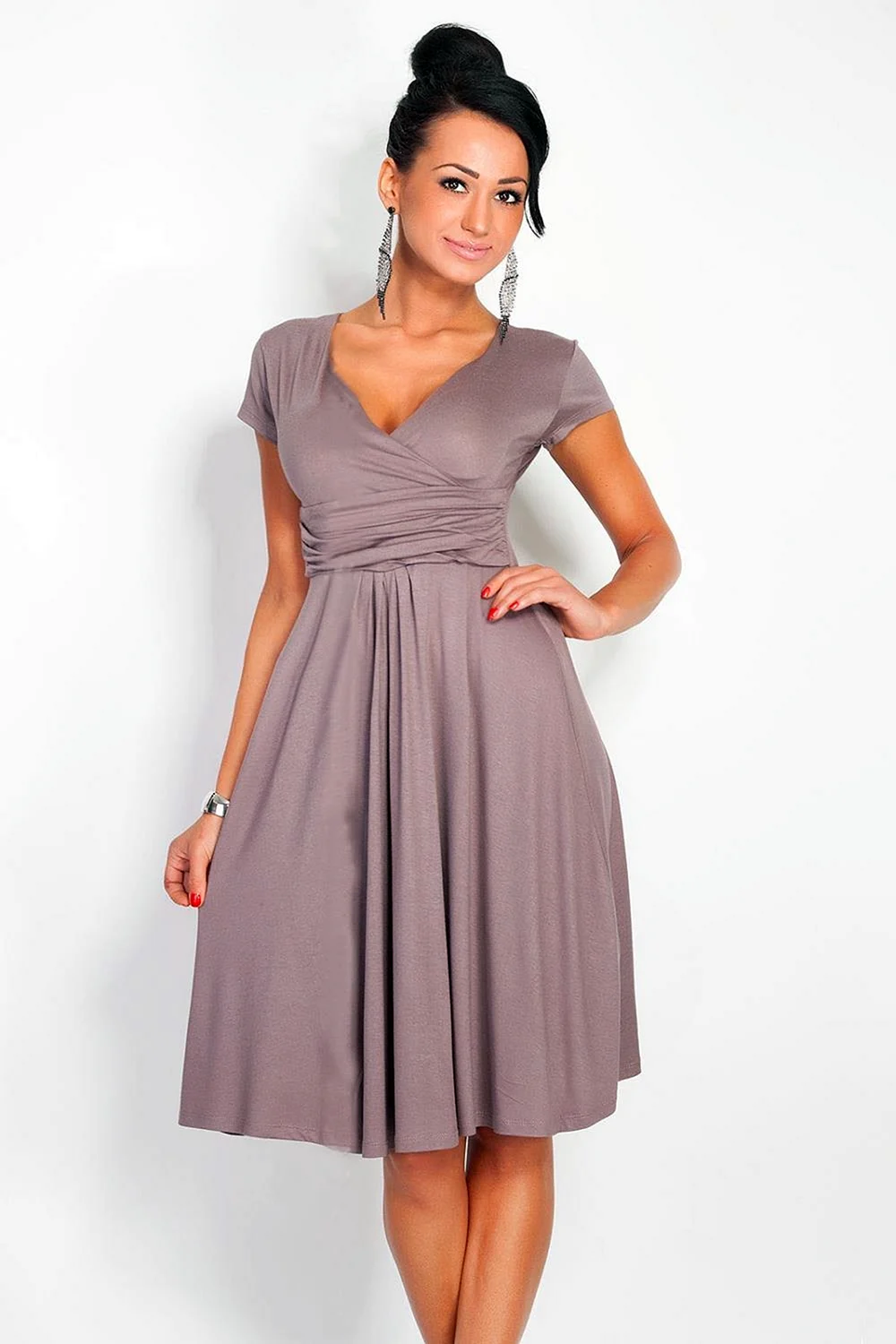 Платье с завышенной талией