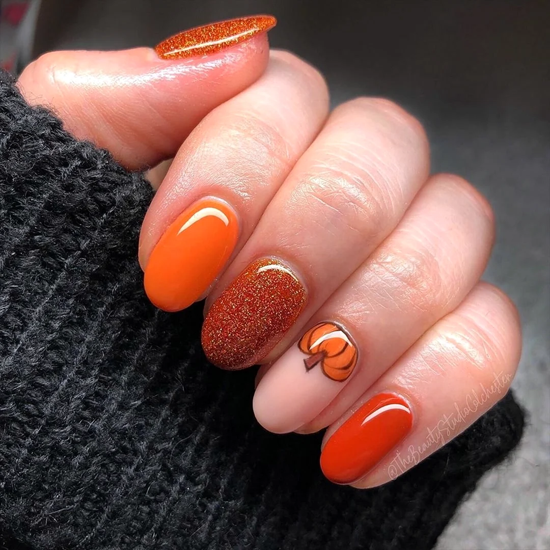 Оранжевый френч