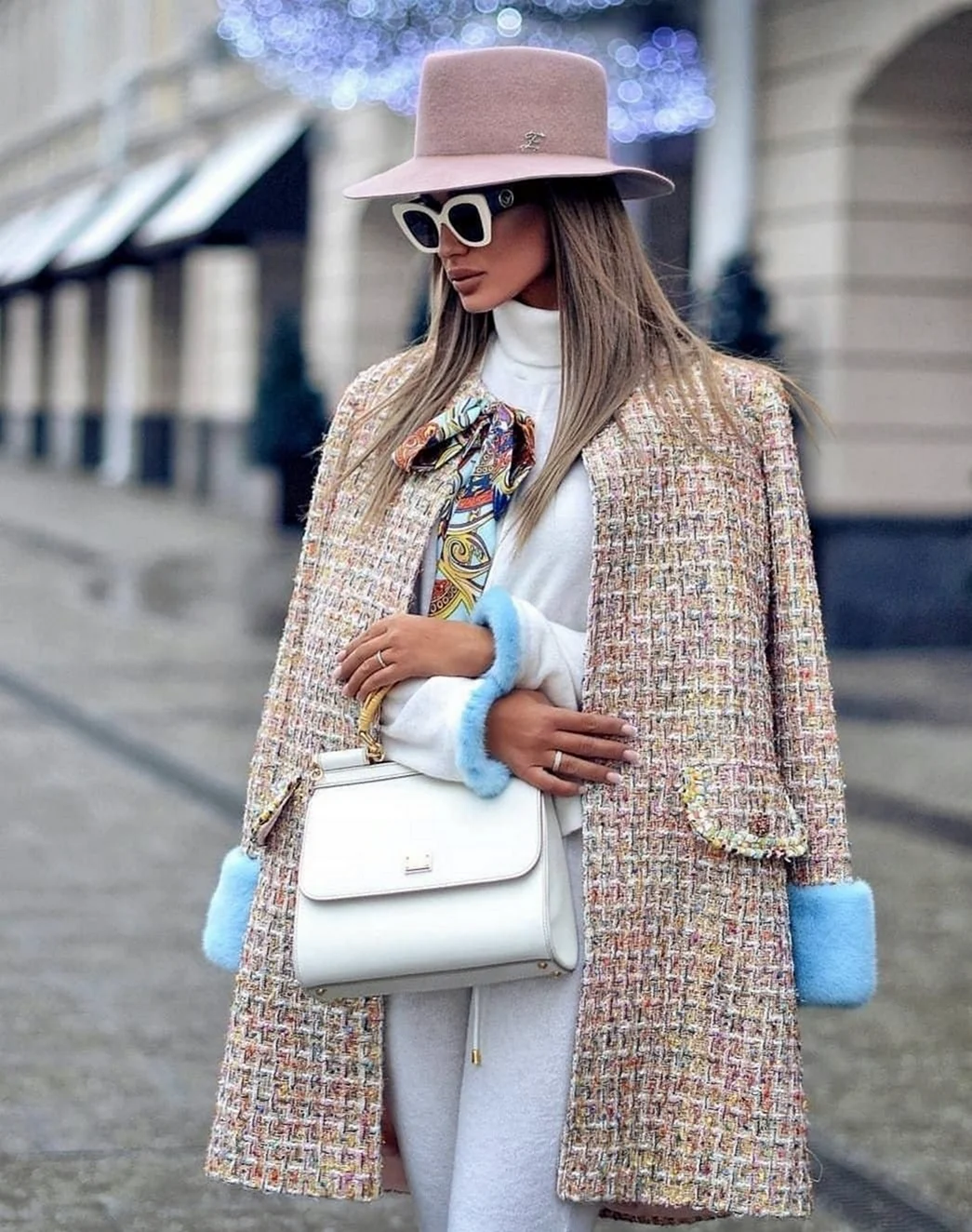 Твидовый тренч Шанель