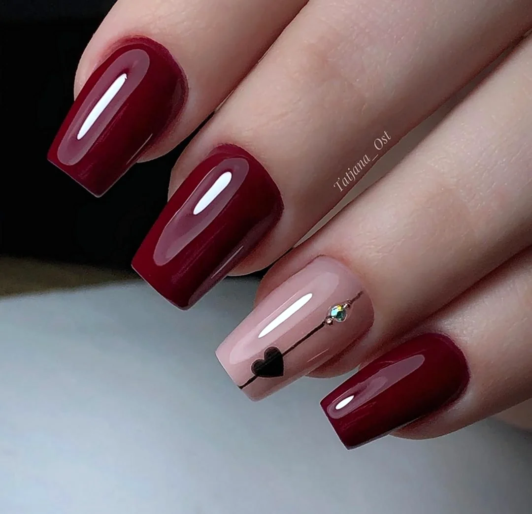 Маникюр 2021 бордо бургунди