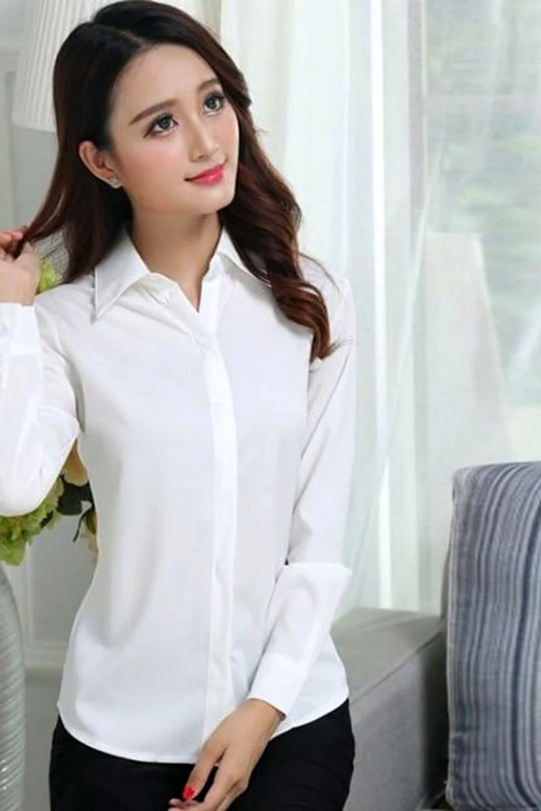 Белая блузка