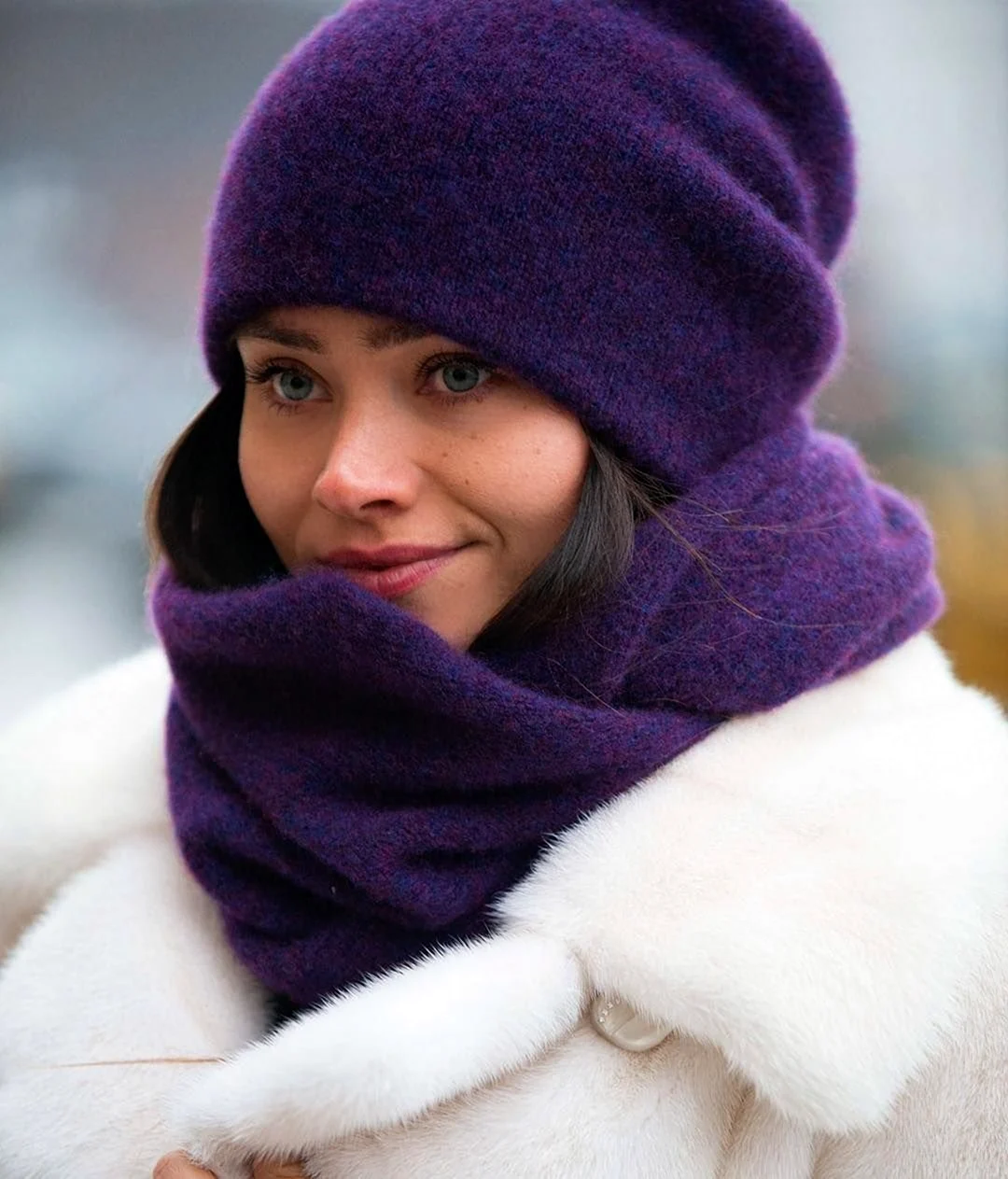 Шапка и шарф из кашемира